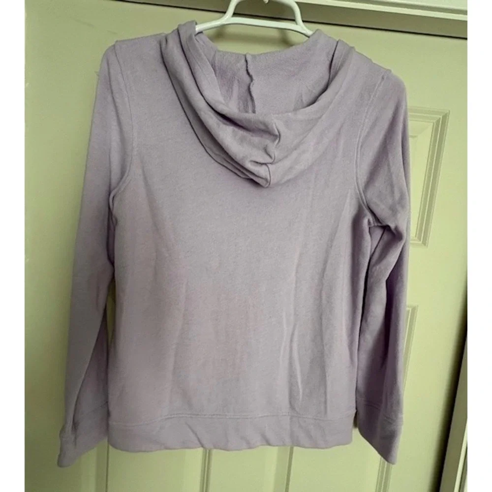 SO Lightweight purple zip up hooded sweatshirt with unicorn design, kids size XL